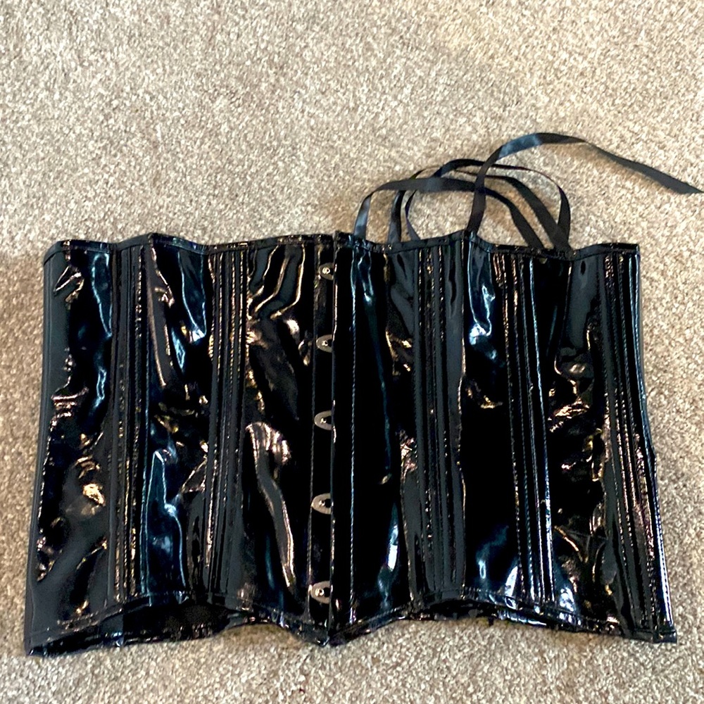 Black shiny waist trainer corset under the breast